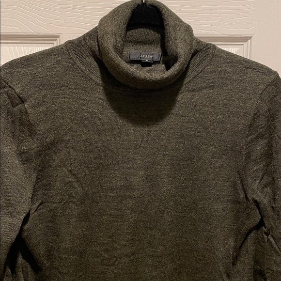 J.Crew merino wool turtleneck sweater - Picture 4 of 7